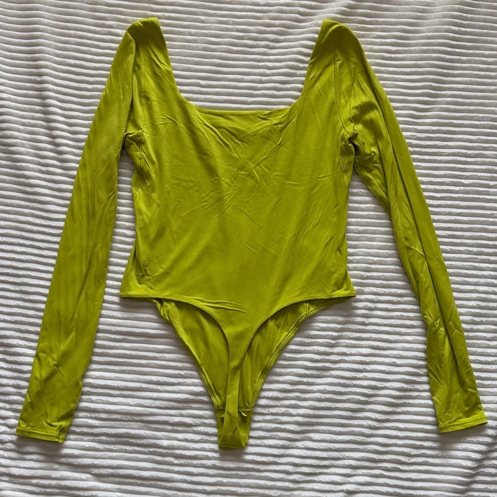 Lululemon Wundermost Ultra-Soft Nulu Square-Neck Long-Sleeve Bodysuit Lichen Lim - Picture 10 of 12